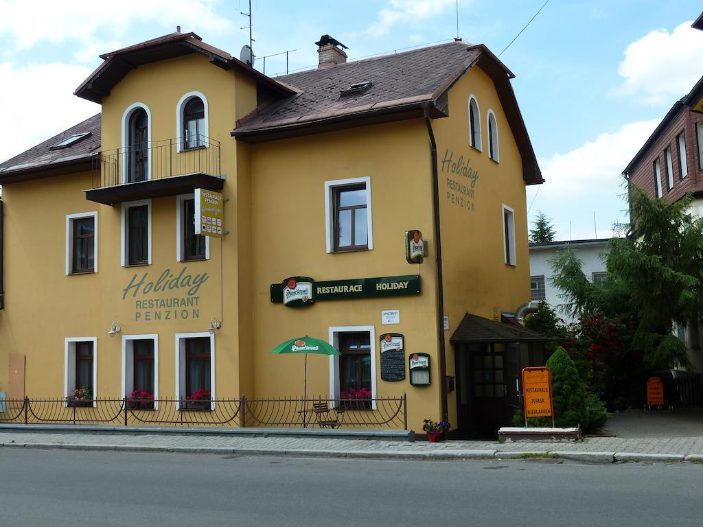 Penzion Holiday Mariánské Lázně Eksteriør bilde